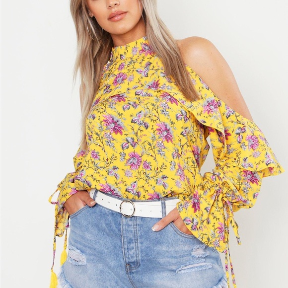 Boohoo Tops - Boohoo Yellow Floral Cold Shoulder Ruffled Blouse